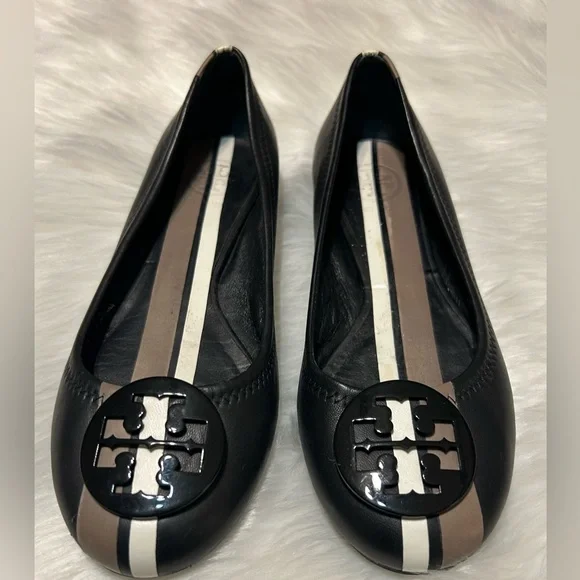 Tory Burch Black and Tan Women's Loafers - Picture 2 of 5